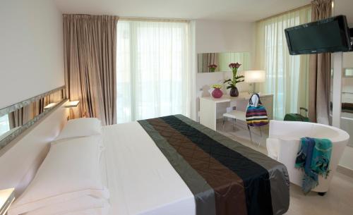 15282740 Mercure Hotel Rimini Artis