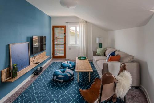 Cozy 2BR near RoRo & Hance Park by WanderJaunt - image 3