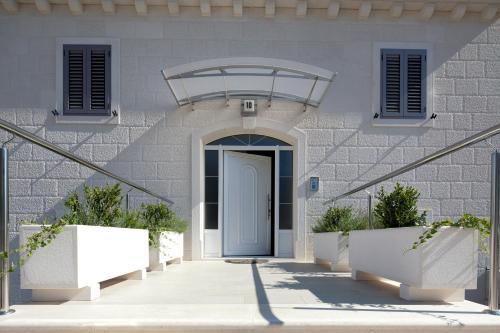 One-Bedroom Apartment with Patio and Partial Sea View (2 Adults) room in Apartments Lovely Croatia
