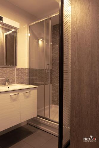  Infinity Rooms in Zagreb