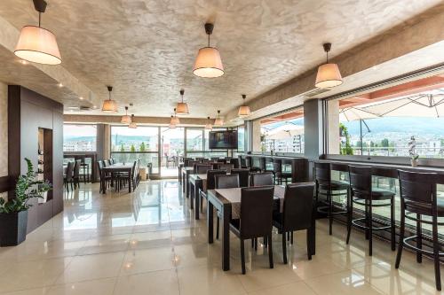 Grami Hotel Sofia - image 11