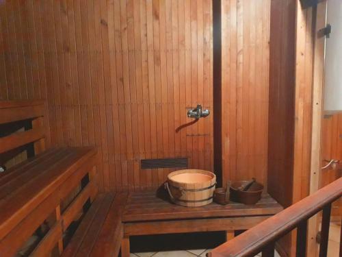 Sauna, Atputas vieta Braltirumi in Roja