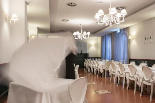 Étterem, Hotel Montreal in Ragusa