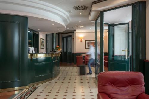 Előcsarnok, Hotel Montreal in Ragusa