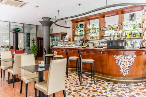 Hotel Gaudi - image 3