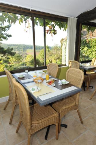 Rõdu/terrass, Le Compostelle in Vezelay