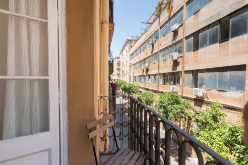 ApartEasy - Central Gracia Apartments 3