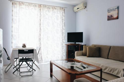 Elti Apartment - main image