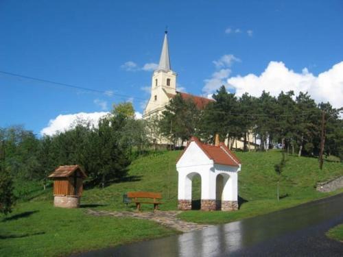  Cica-mica vendégház in 8281 Szentbékkálla