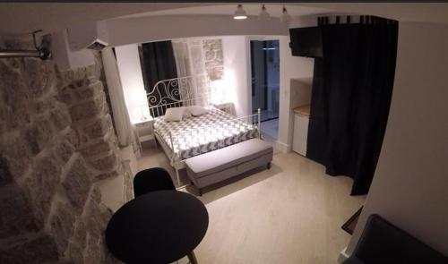 Rose Stone Studio Old Town — Hotel in Budva