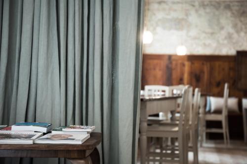 餐廳, 1477 Reichhalter, a Member of Design Hotels in 拉娜