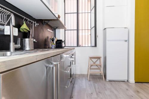 JOIVY Exclusive Apt for 4 in Navigli near parks, Milan (photo 7)