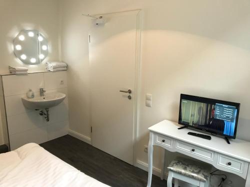 Hotel Fame am Hauptbahnhof - image 8