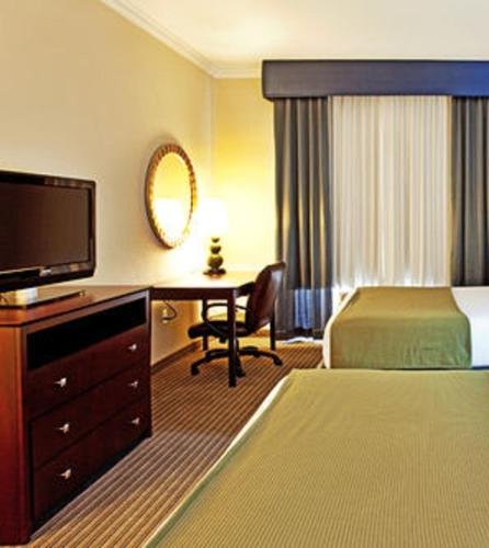 Holiday Inn Express Hotel & Suites New Iberia - Avery Island