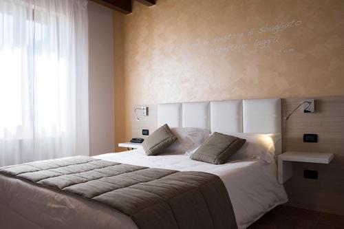 Ristorante - Hotel "Relais Madonna di Campagna"