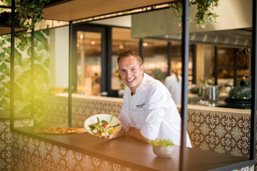 GuestHouse Hotel Kaatsheuvel-Waalwijk - image 13