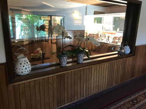 阿利达托尼中心度假屋 (CentreToni Arida) in 卜拾里