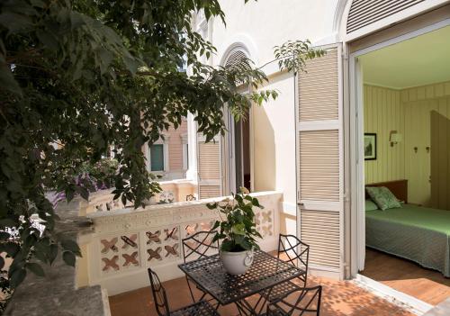 Hotel Villa Delle Rose, Рим (фото 10)