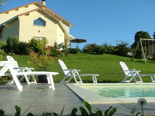 Les Enselmes chambre d'hôte Montagnieu