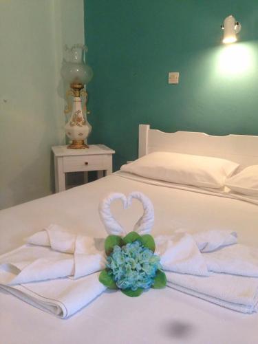 Saint George Hotel Room Type - Triple Room