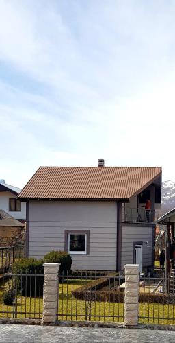 Guest house Vlahovic