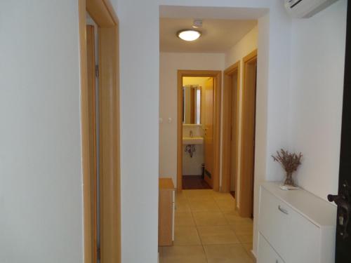  Apartment in Zadar/Zadar Riviera 7845 in Smirić