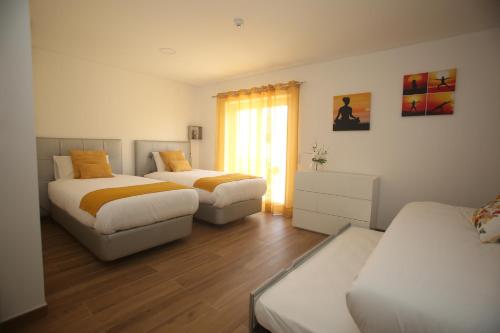 ระเบียง/ชานเรือน, cascaischillhouse in ไบร์โร เด เซาโชเซ