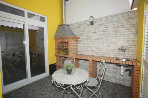 บริการและสิ่งอำนวยความสะดวก, cascaischillhouse in ไบร์โร เด เซาโชเซ