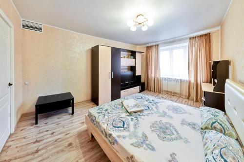 Apartments on Pichugina 6