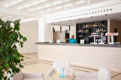 Grupotel Club Menorca - image 7
