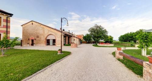 Kert, Agriturismo CAMPANELLA in Szent Rocco di Piegara