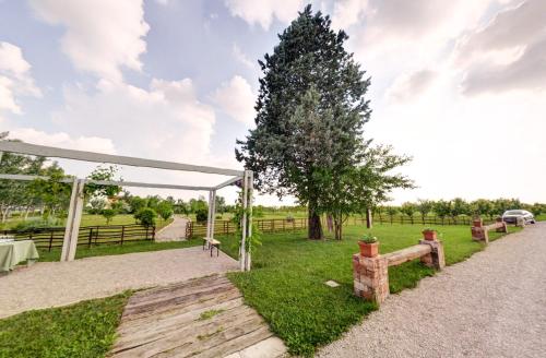 Kert, Agriturismo CAMPANELLA in Szent Rocco di Piegara