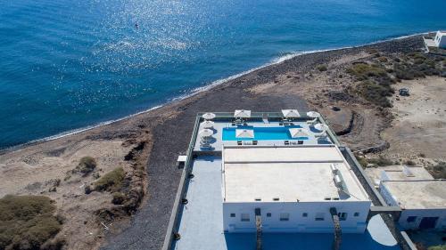 playa, Thirassia Paradise Suites in Thirasia