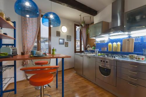 Pietrapiana flat & local market - image 6