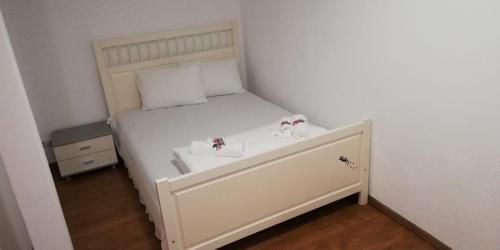 1 double bed, 1 sofa bed