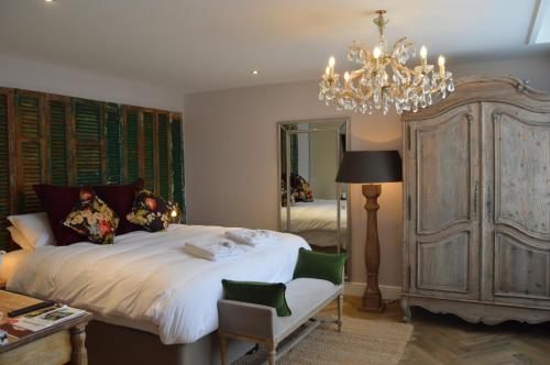 Logis Hotel De France