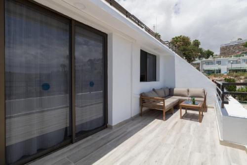 Gael Home