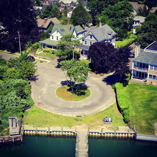 The Stirling House Waterfront Inn Greenport - 편의 시설/서비스