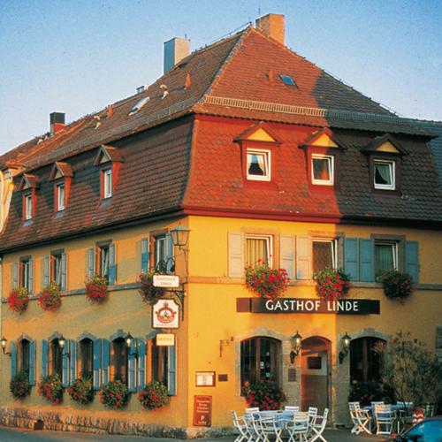 Hotel Gasthof zur Linde in Rothenburg ob der Tauber, Deutschland