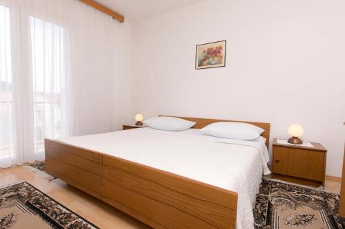 Apartments Visnja - image 13