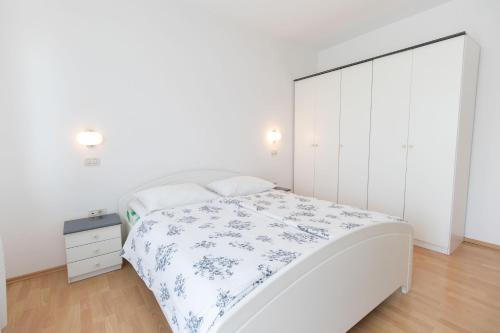 Apartments Vesna