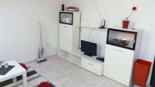  Ulica Milana Smokvine Tvrdog 2 in Rijeka