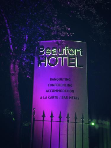 Beaufort Hotel - image 7