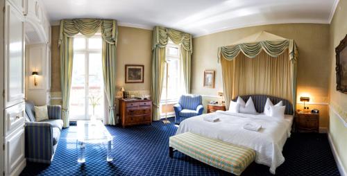 Hotel Krone Assmannshausen Hotel Krone Assmannshausen is a popular choice amongst travelers in Rudesheim am Rhein, whether exploring or just passing through. The hotel offers guests a range of services and amenities designed to