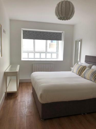 The Eyre Square Townhouse - main image