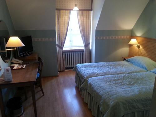 Hotel Anna - image 2