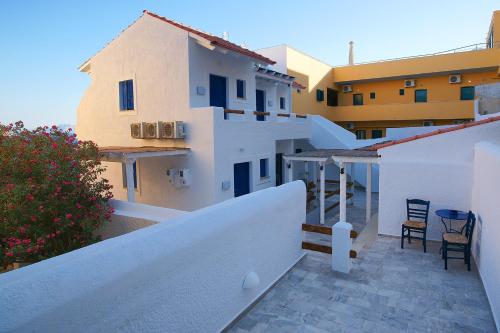 La Playa Boutique Apartments - image 3