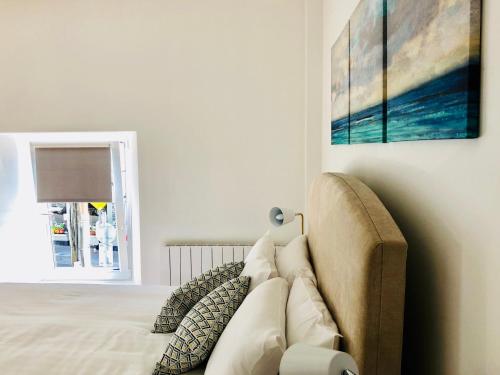 Eyre Square Townhouse