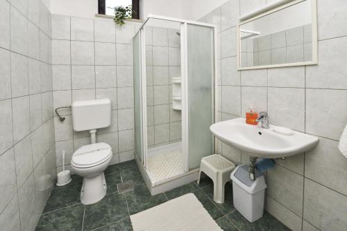 Apartmani Irena Arvaj