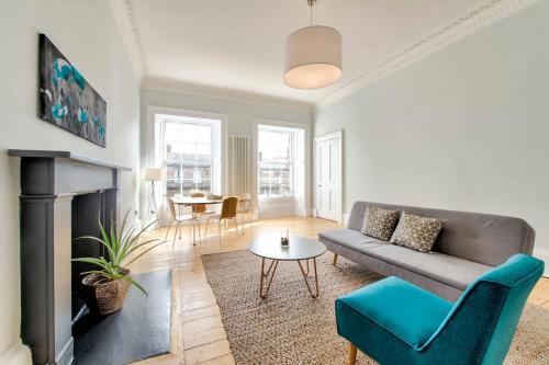 ALTIDO Luxury Georgian Apartment, Heart of the City Location